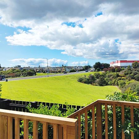 오클랜드 Stunning Townhouse - Walking To Botany Shopping Center 아파트 외부 사진